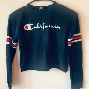 Navy blue crop top long sleeved